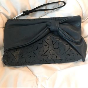 Simply Vera Wristlet Clutch